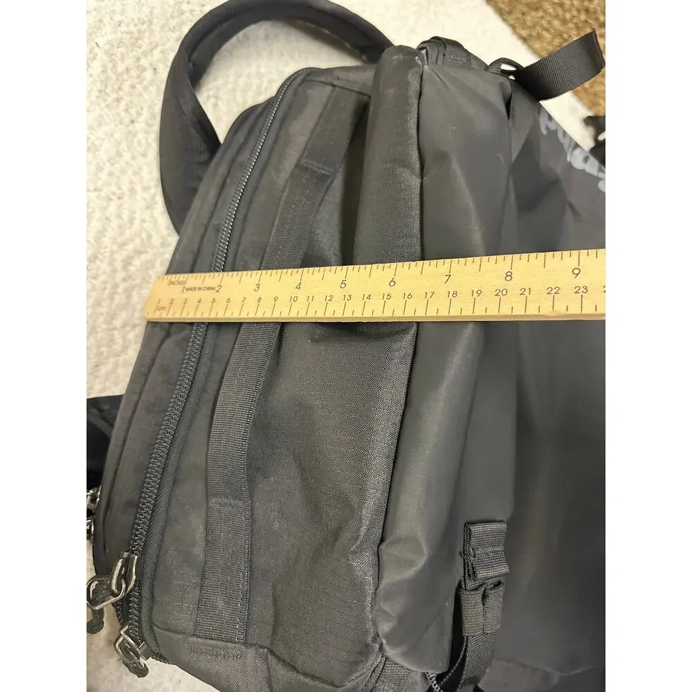 Patagonia Black Hole MLC 45L Convertible Backpack Carry On Travel Duffel Black